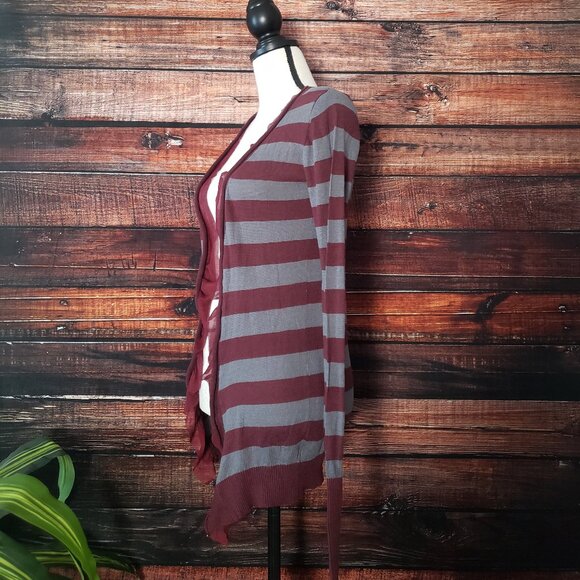 NWT BB Jeans Cardigan Sweater Size Medium Open Ruffle Front Lightweight Striped - Picture 5 of 11